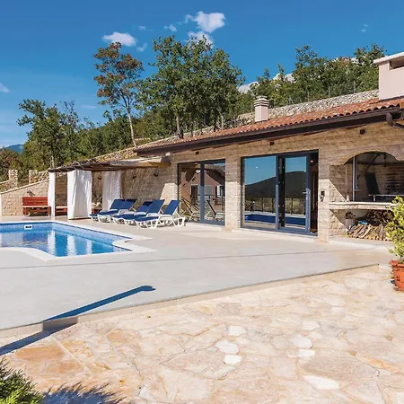 Nyaraló Four-bedroom In