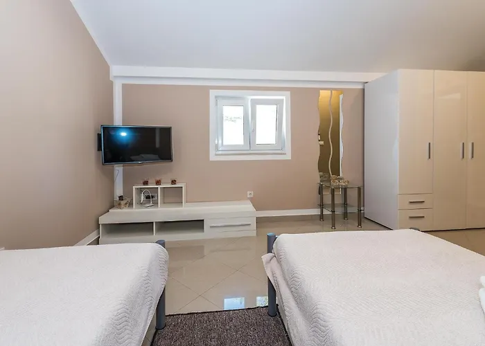 Four-bedroom In * Kijevo