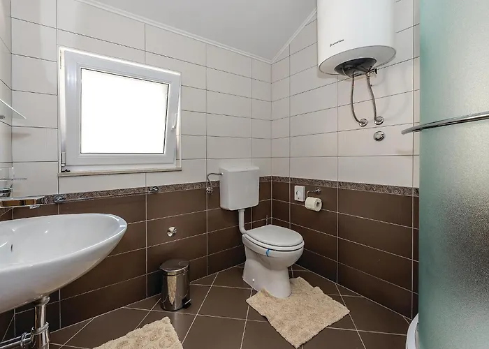 Four-bedroom In Vakantiehuis