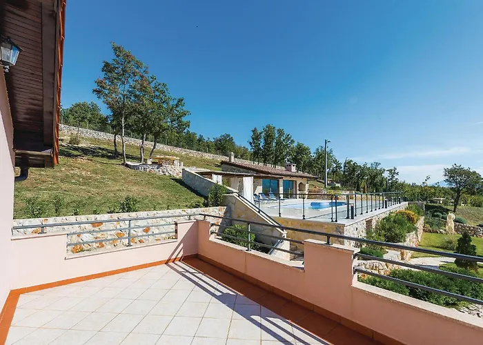 Nyaraló Four-bedroom In *